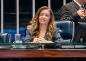 Rússia já testa vacina contra o câncer com 90% de eficácia, destaca senadora