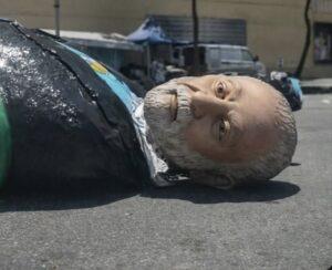 Trapaça: governo usa robôs para fabricar posts defendendo Lula na rede X