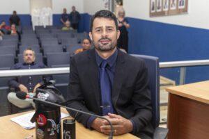 Marco Silva sugere programa de parcerias para adoção de ponto de ônibus