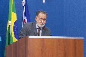 Daniel da Farmácia faz indicações para infra, saúde e transporte