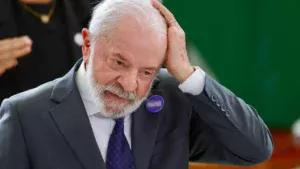 Os atores que se negaram a interpretar Lula em desfile da Sapucaí