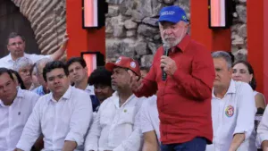 Lula defende Cuba e Venezuela e critica interferência dos EUA