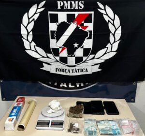 Força Tática prende sujeito de 52 anos por tráfico de drogas em Três Lagoas