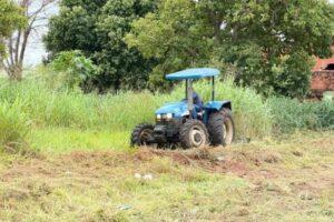 Prefeitura já realizou limpeza de 25 terrenos durante Operação Approximatus no Paranapungá