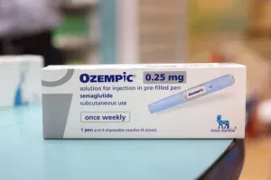 Fim da patente do Ozempic abre caminho para genéricos 30% mais baratos; entenda