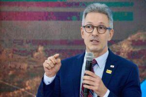 Zema é o segundo concorrente de Lula em outubro a virar alvo de Moraes