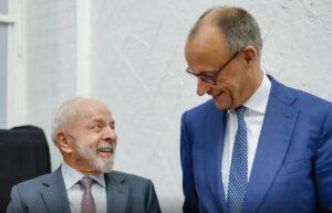 Lula atrasa agenda e Merz o deixa sozinho na visita a feira
