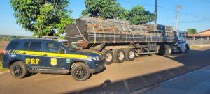 PRF apreende reboque adulterado em Água Clara (MS)