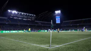 Jogos de hoje, quinta, 2 de abril: onde assistir futebol ao vivo e horários