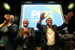 Flávio cresce, registra 45,8% contra 45,5% de Lula em eventual segundo turno