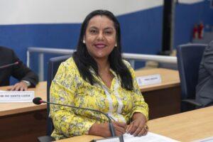 Sirlene dos Santos  reivindica uso de transporte para usuários de plano de saúde