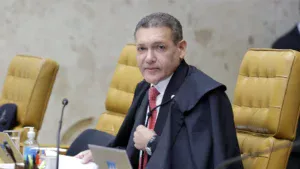 Nunes Marques e esposa viajaram em voo bancado por advogada do Banco Master