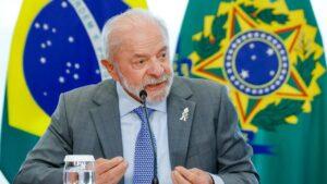 Lula lidera rejeição com 48% e governo é reprovado por 51%