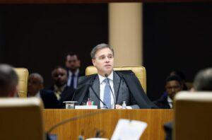 Mendonça abre sindicância para apurar troca de delegado que investigava Lulinha