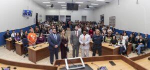 Campanha Maio laranja é tema de seminário na Câmara