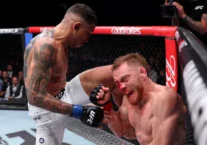 UFC Austrália: saiba quanto Carlos Prates faturou com nocaute técnico
