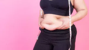 Estudo vincula gordura abdominal ao risco de incontinência urinária em mulheres