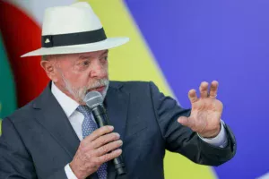 Além de Alcolumbre, outra ausência foi notada em evento no Planalto