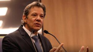 “A lei tem que ser aplicada”, diz Haddad sobre Jaques Wagner