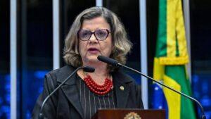 Nova no Líder do governo no Senado, Teresa Leitão nunca despachou com Lula