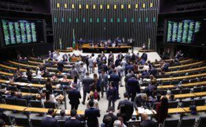 PT avalia liberar bancada na redução da maioridade