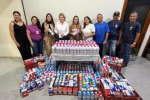 APAE de Três Lagoas recebe doação de 600 litros de leite arrecadados pelo curso de medicina da UFMS