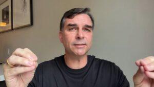PL denuncia esquema milionário de ataques a Flávio nas redes sociais