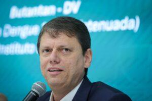 Tarcísio elogia sanções dos EUA ao PCC e reforça combate ao crime
