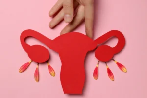Três sinais da menopausa que muitas mulheres ignoram, segundo médica