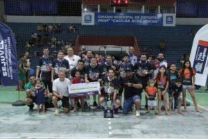 A.E. Cavaquinho e Cangaceiros do Cimento são os grandes campeões do Campeonato Municipal de Futsal das Séries A e B em Três Lagoas