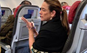 Derrotada nas urnas, Soraya Thronicke é hostilizada por passageiros durante voo