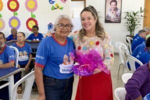 Idosos do SCFV Tia Nega participam de manhã de bingo e confraternização