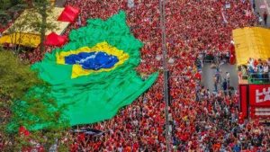 Ato pró-Lula em SP é cancelado após veto da prefeitura e racha na esquerda